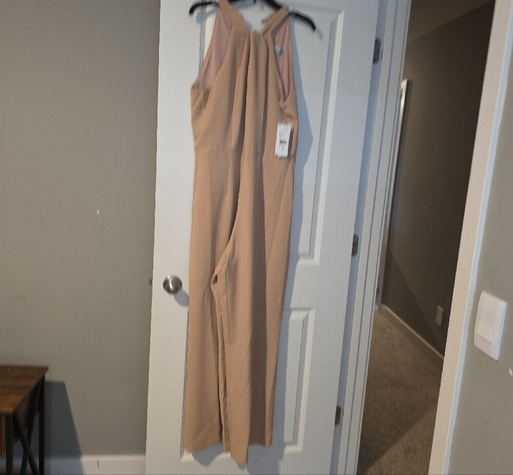 julia jordan Sleeveless Wide-Leg Jumpsuit in Beige Taupe - Picture 8 of 15